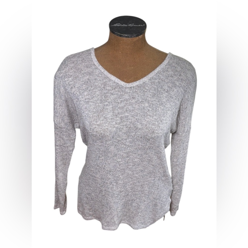 Moa Moa Gray V-Neck Open Back Top Size M